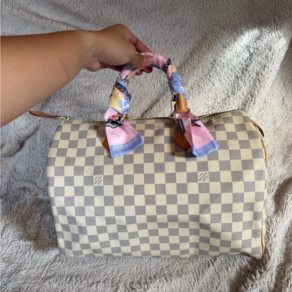 Louis Vuitton Damier Azur Speedy 35 - Picture 9 of 16